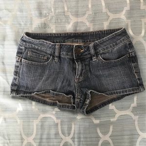 🍄Bullhead jean shorts